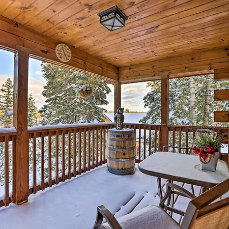 Noras Hideaway - Charming, Quiet Log Cabin